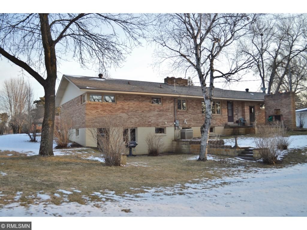 2 Roger Rd, Saint Cloud, MN 56301 photo 5