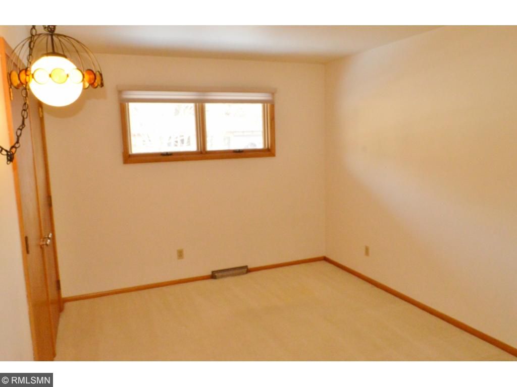 2 Roger Rd, Saint Cloud, MN 56301 photo 16
