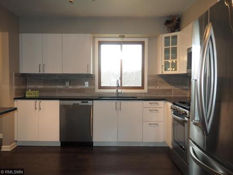 4663 Penkwe Way, Eagan, MN 55122 photo 9