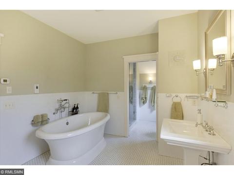 20440 Park Pl, Excelsior, MN 55331 photo 14
