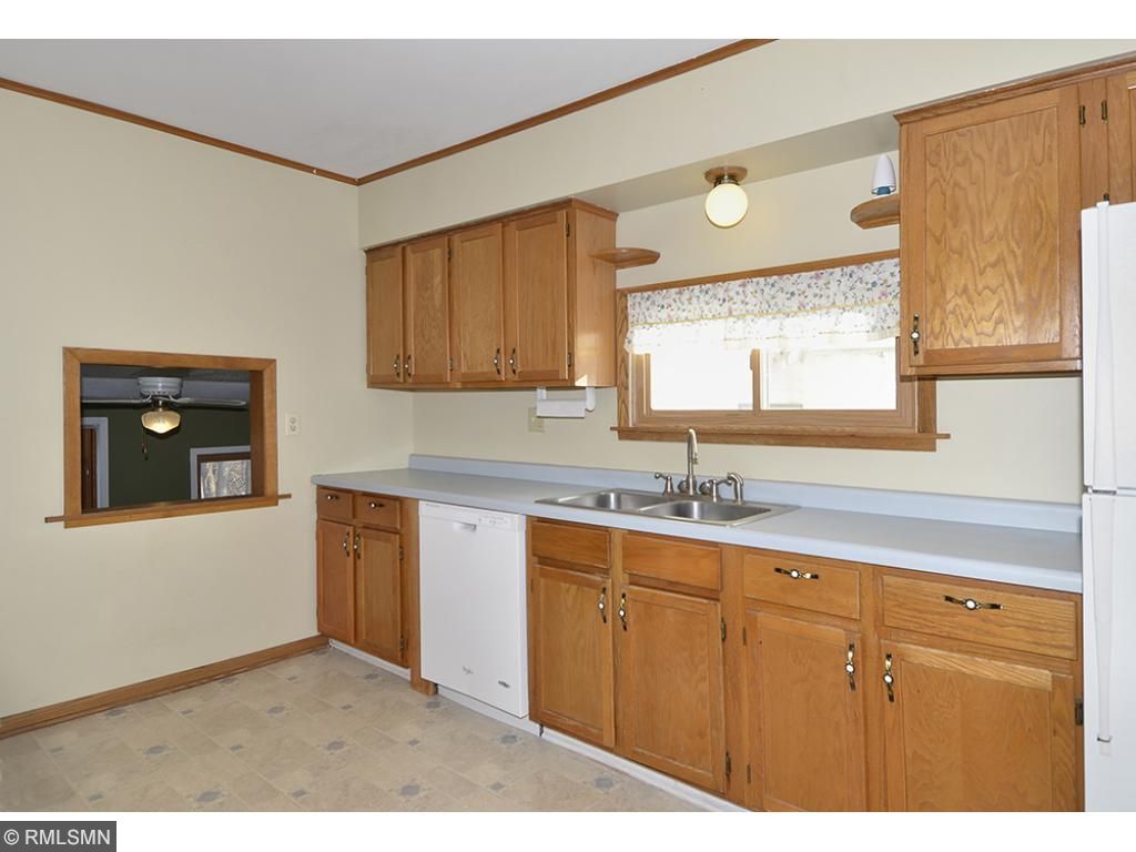 428 3rd St NE, Faribault, MN 55021 photo 6