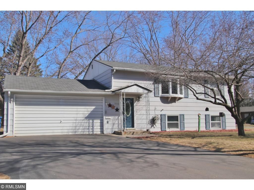 1910 S 13th Ave, Saint Cloud, MN 56301 photo 3