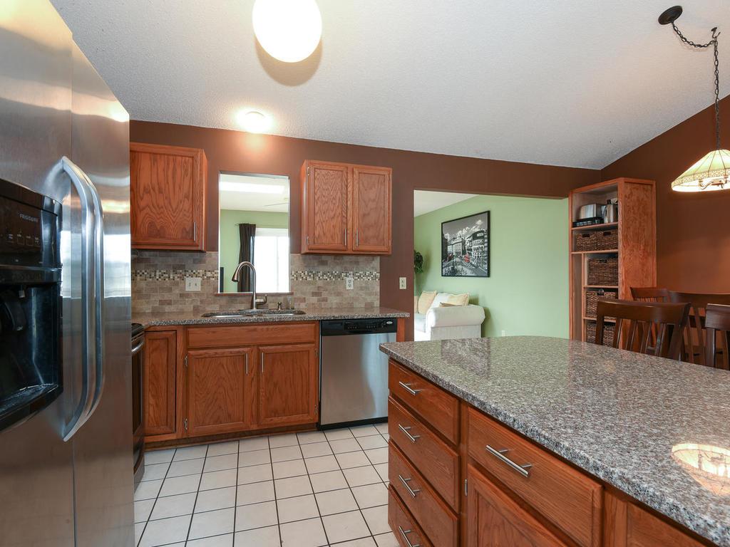 3667 Cardinal Way, Eagan, MN 55123 photo 6