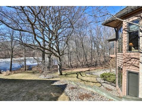 1318 Wilderness Curv, Eagan, MN 55123 photo 10