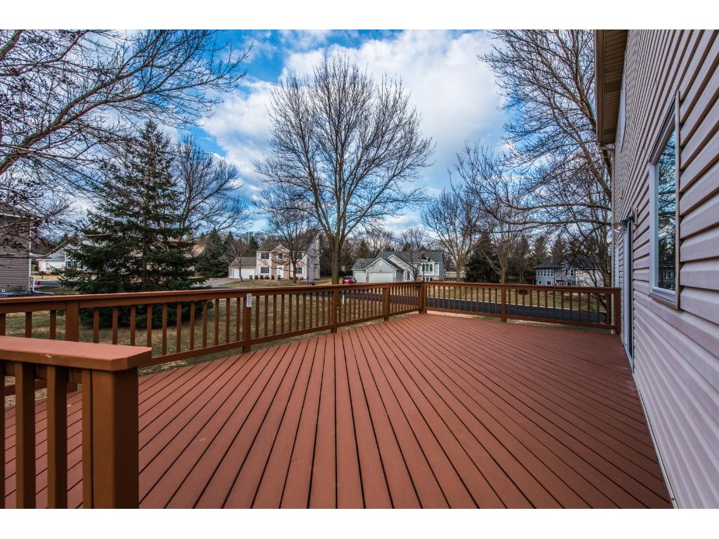 1384 Interlachen Dr, Eagan, MN 55123 photo 19