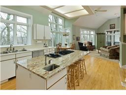 19735 Chartwell Hl, Excelsior, MN 55331 photo 7