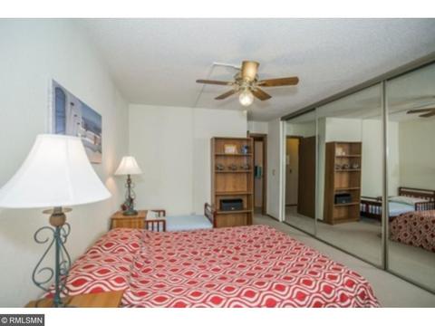 1700 Four Oaks Rd #251, Eagan, MN 55121 photo 8
