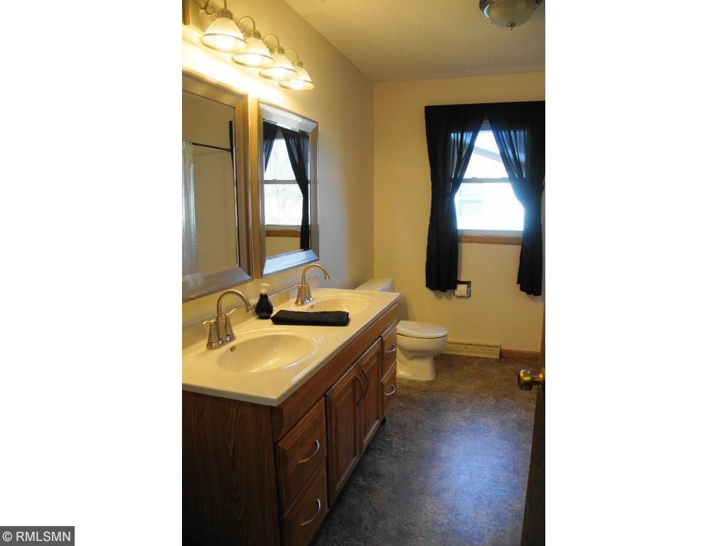 507 6th St N, Cold Spring, MN 56320 photo 10