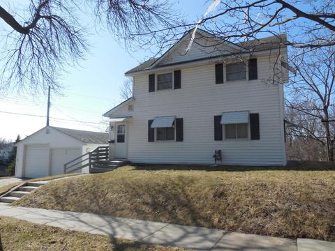 270 3rd St, Excelsior, MN 55331 photo 1