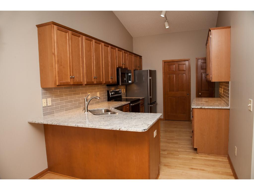 1943 14th St NE, Faribault, MN 55021 photo 5