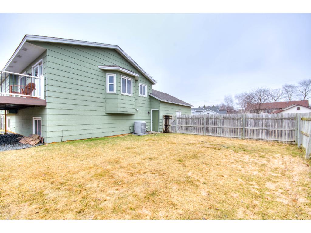 964 Kettle Creek Rd, Eagan, MN 55123 photo 22