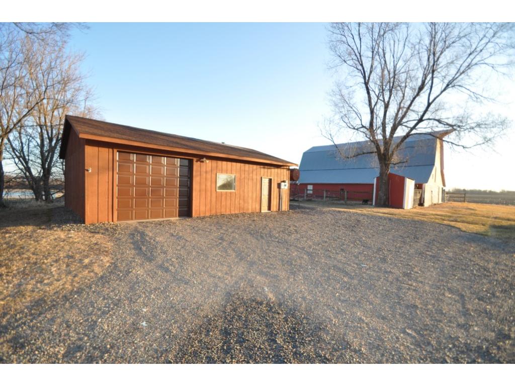 13654 100th Ave, Milaca, MN 56353 photo 3