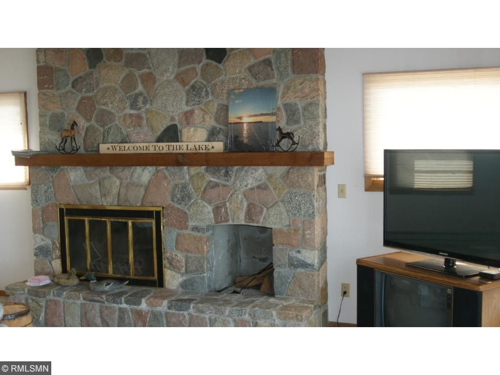 9759 Pine Point Rd NW, Walker, MN 56484 photo 2