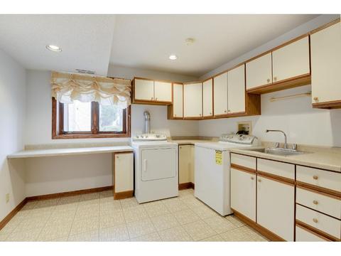 1664 Boardwalk, Eagan, MN 55122 photo 19