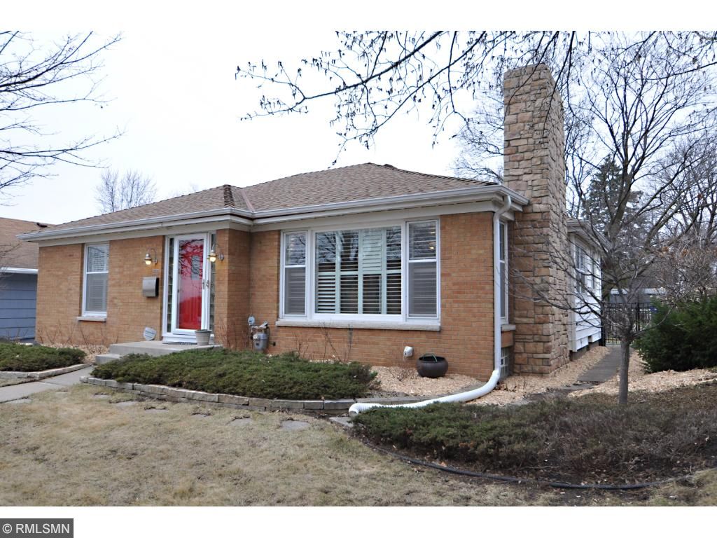 1663 Saunders Ave, Saint Paul, MN 55116 photo 3