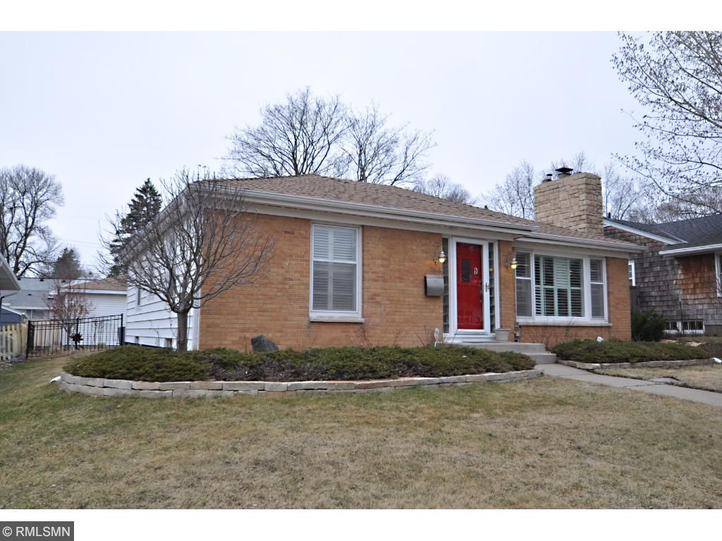 1663 Saunders Ave, Saint Paul, MN 55116 photo 2