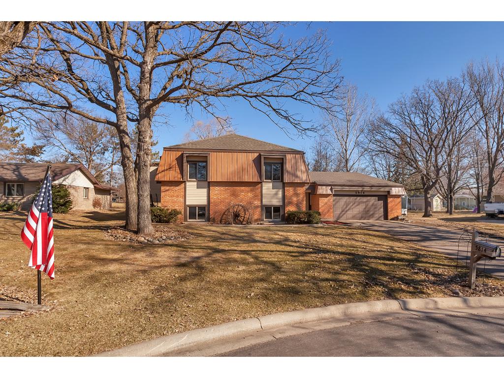 5814 Michael Ct, Saint Cloud, MN 56303 photo 1