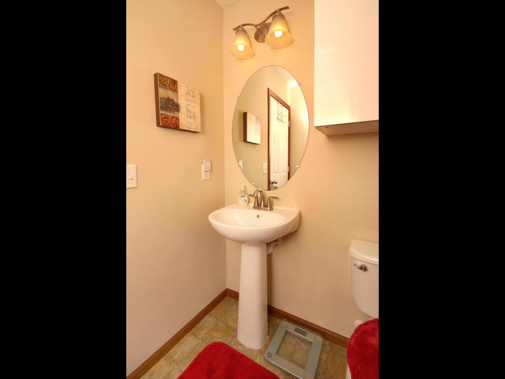 1845 Columbia Ln #1, Chanhassen, MN 55317 photo 13