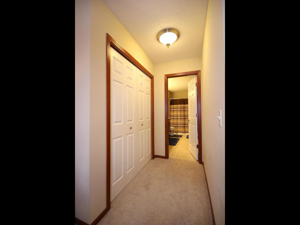 1845 Columbia Ln #1, Chanhassen, MN 55317 photo 18