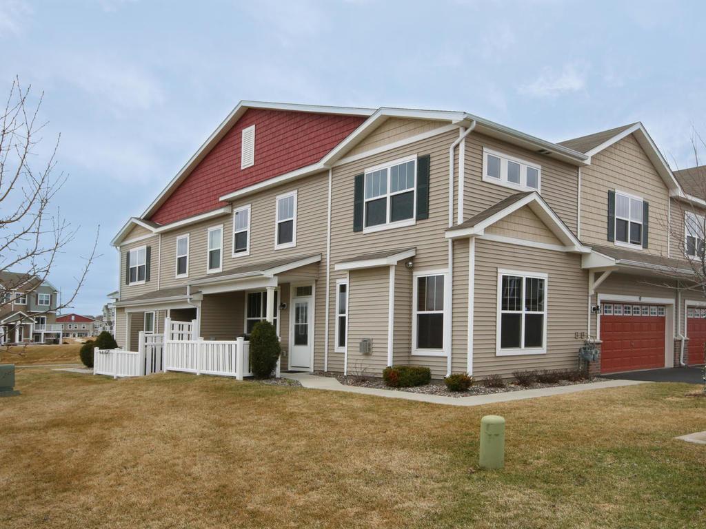 1845 Columbia Ln #1, Chanhassen, MN 55317 photo 3
