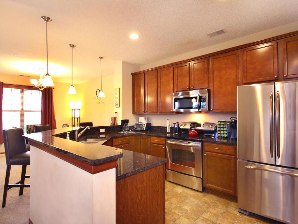 1845 Columbia Ln #1, Chanhassen, MN 55317 photo 10