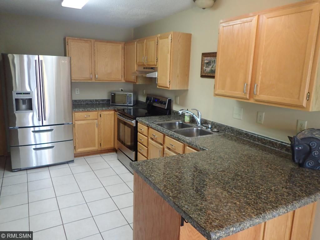 1976 Glenfield Ct, Eagan, MN 55122 photo 6
