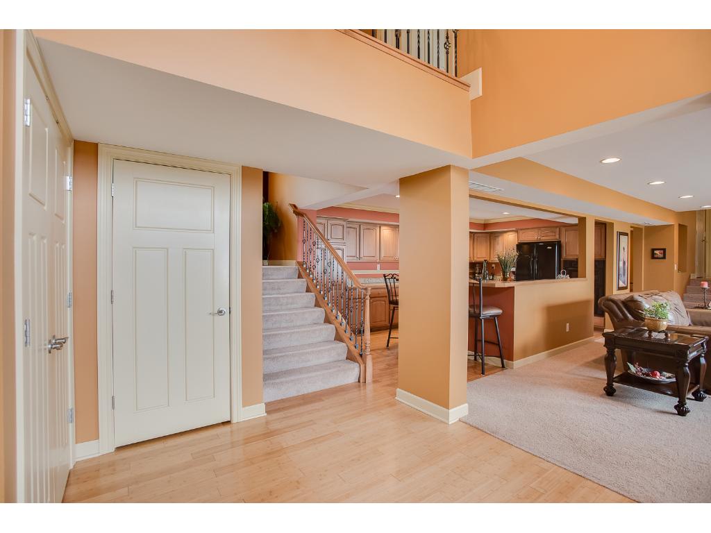 14580 Fairfax Ct, Faribault, MN 55021 photo 2
