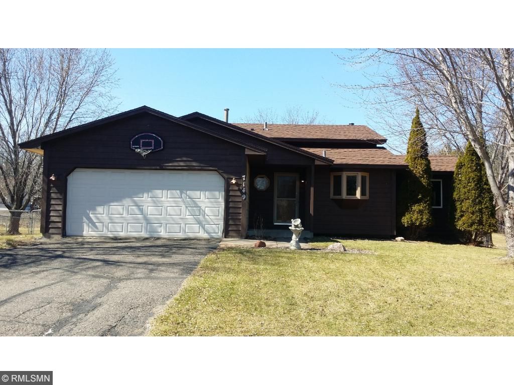 7149 Brian Dr, Centerville, MN 55038 photo 1