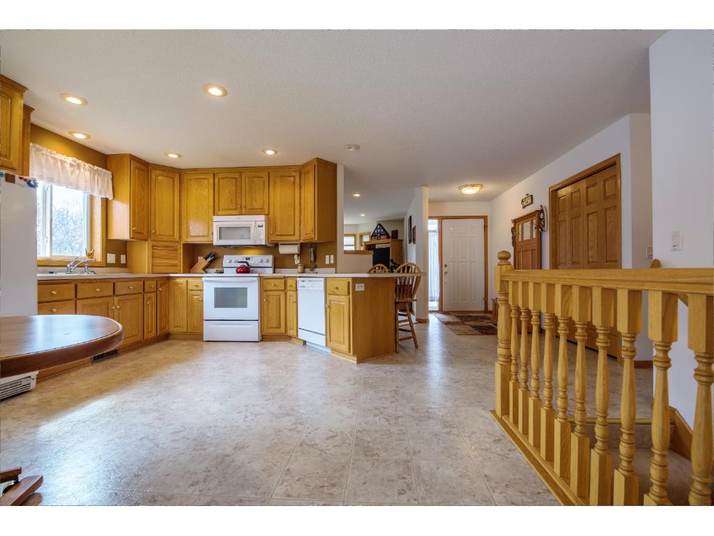 1932 Quarry Rd, Saint Cloud, MN 56301 photo 8