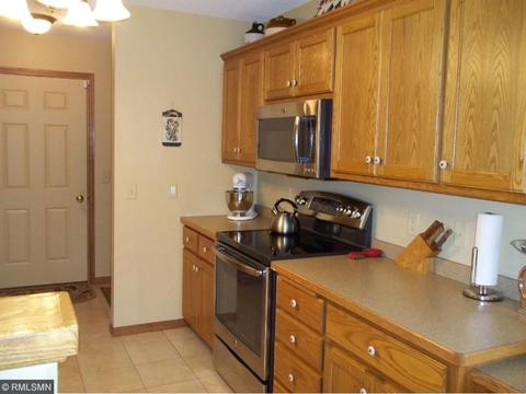 2709 Edward Dr, Saint Cloud, MN 56301 photo 5