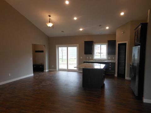405 13th St N, Cold Spring, MN 56320 photo 6