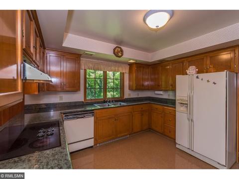 1906 Graydon Ave, Brainerd, MN 56401 photo 3