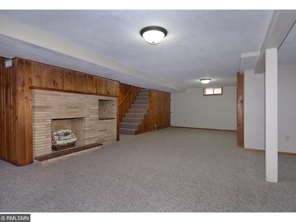 708 2nd St SW, Faribault, MN 55021 photo 5