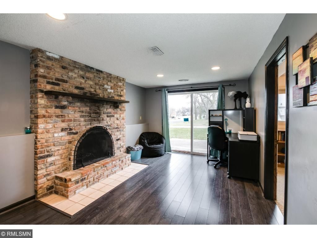 1724 Woodgate Ln, Eagan, MN 55122 photo 12