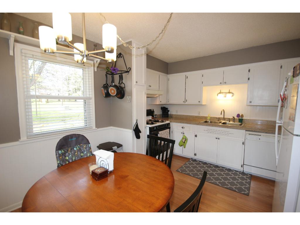 4123 Diamond Dr, Eagan, MN 55122 photo 10