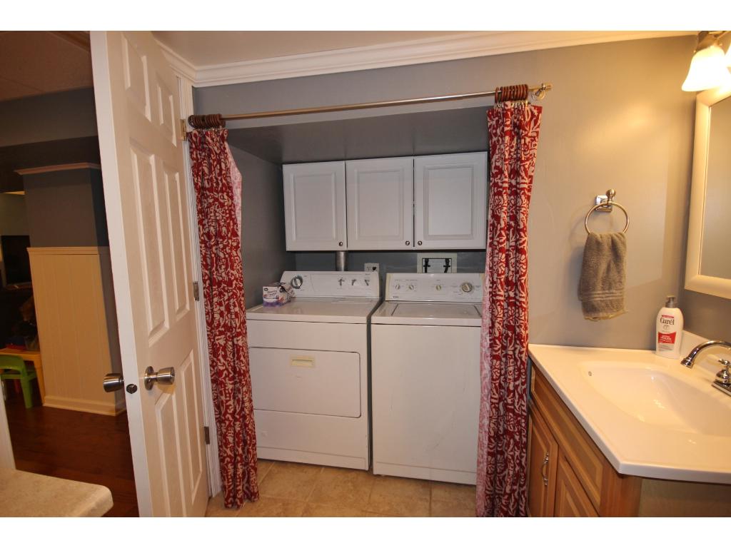 4123 Diamond Dr, Eagan, MN 55122 photo 24