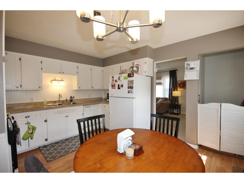 4123 Diamond Dr, Eagan, MN 55122 photo 9
