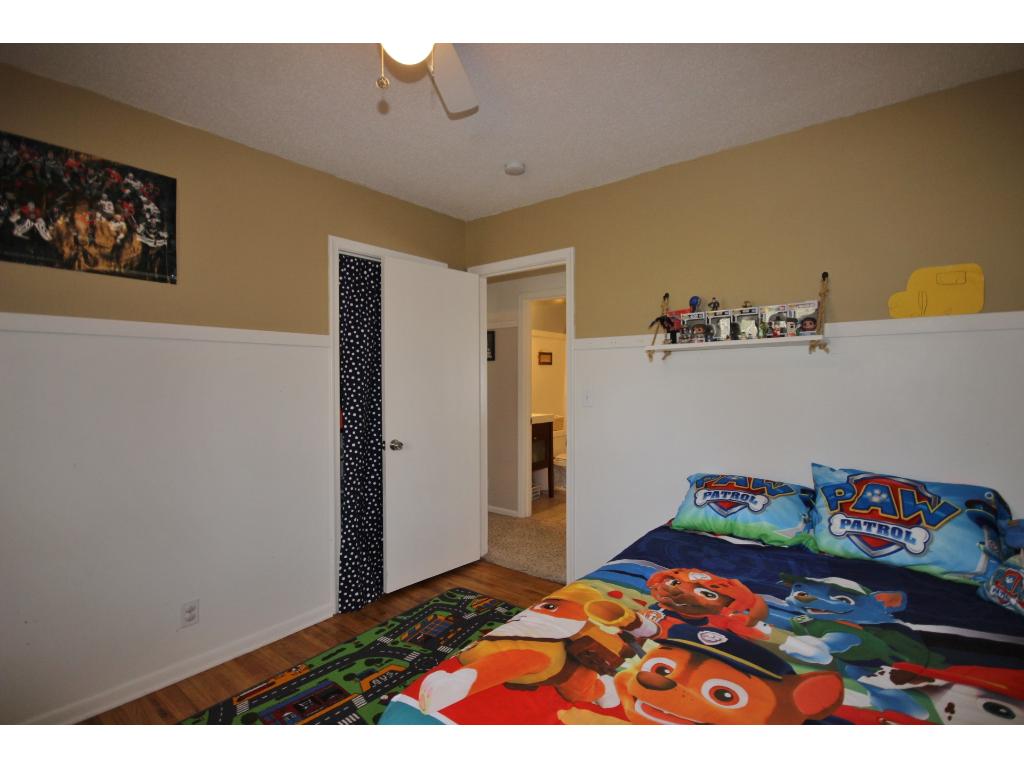 4123 Diamond Dr, Eagan, MN 55122 photo 17