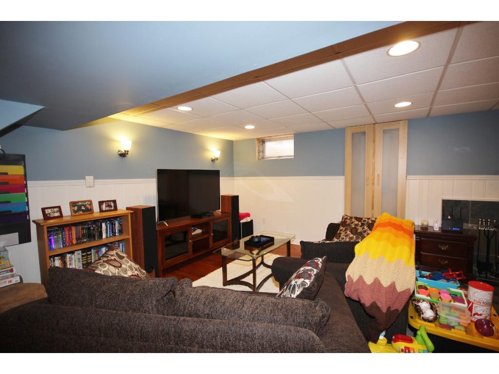 4123 Diamond Dr, Eagan, MN 55122 photo 19