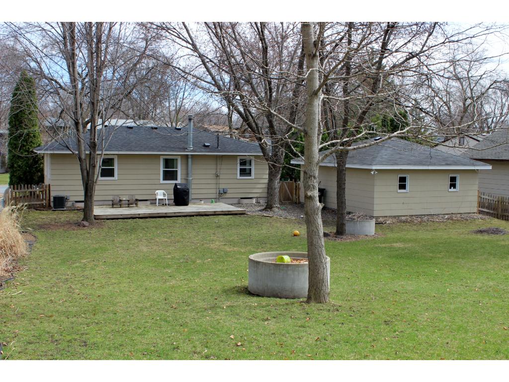 4123 Diamond Dr, Eagan, MN 55122 photo 4