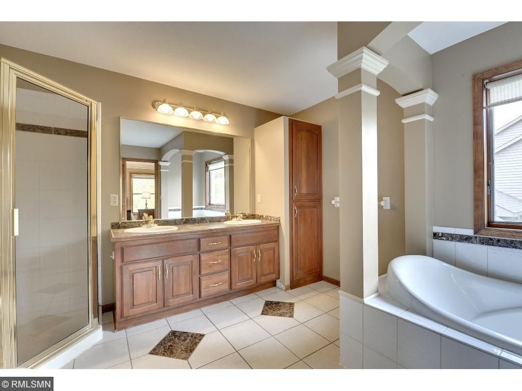 4371 Bent Tree Ln, Eagan, MN 55123 photo 19