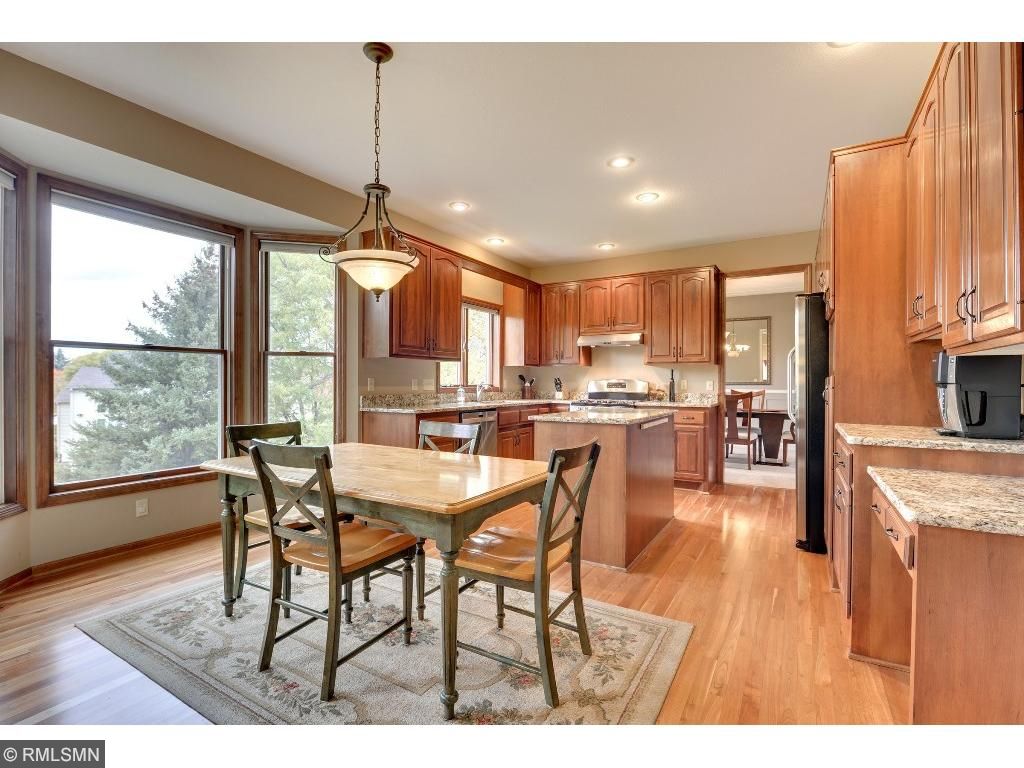 4371 Bent Tree Ln, Eagan, MN 55123 photo 5