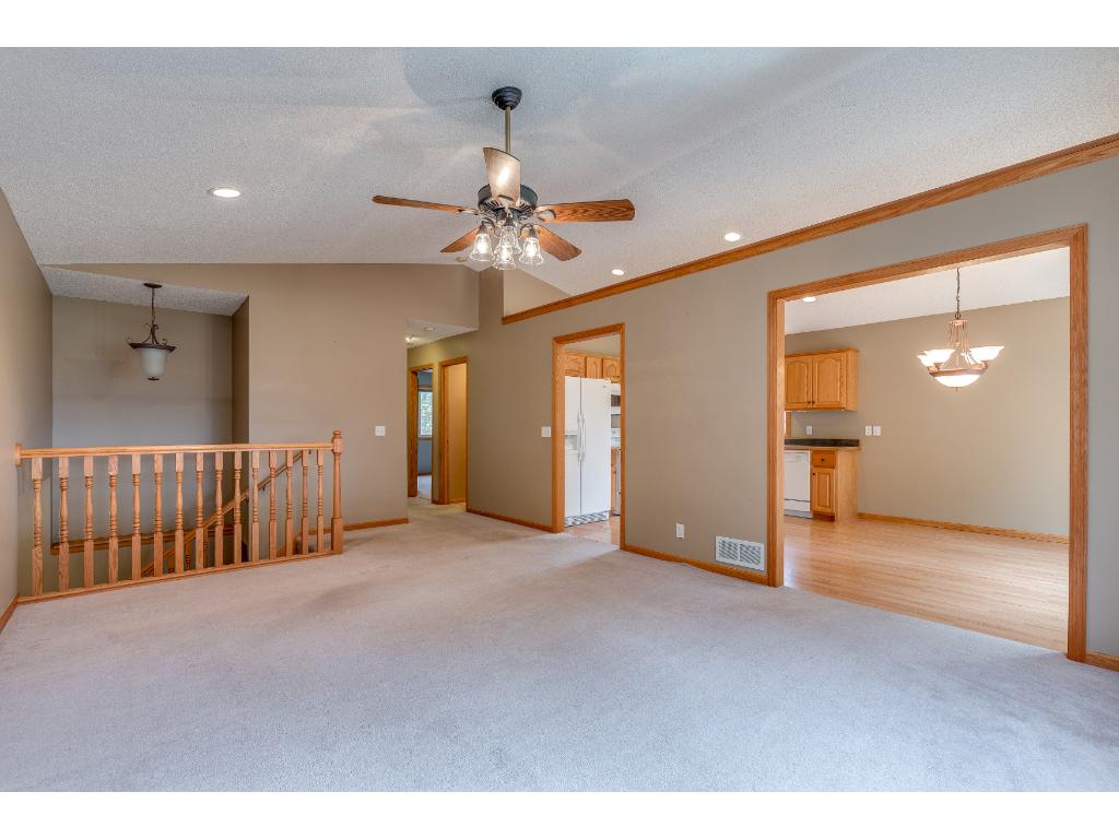 28250 Par Dr, Zimmerman, MN 55398 photo 9