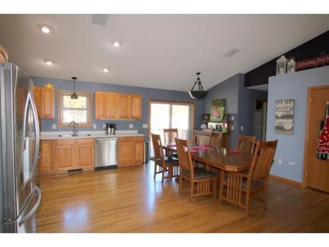 213 Park Rd, Staples, MN 56479 photo 3