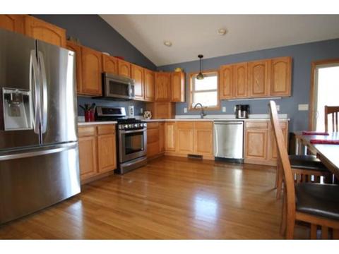 213 Park Rd, Staples, MN 56479 photo 2