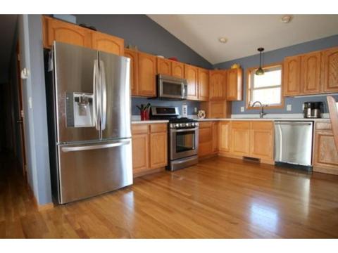 213 Park Rd, Staples, MN 56479 photo 4