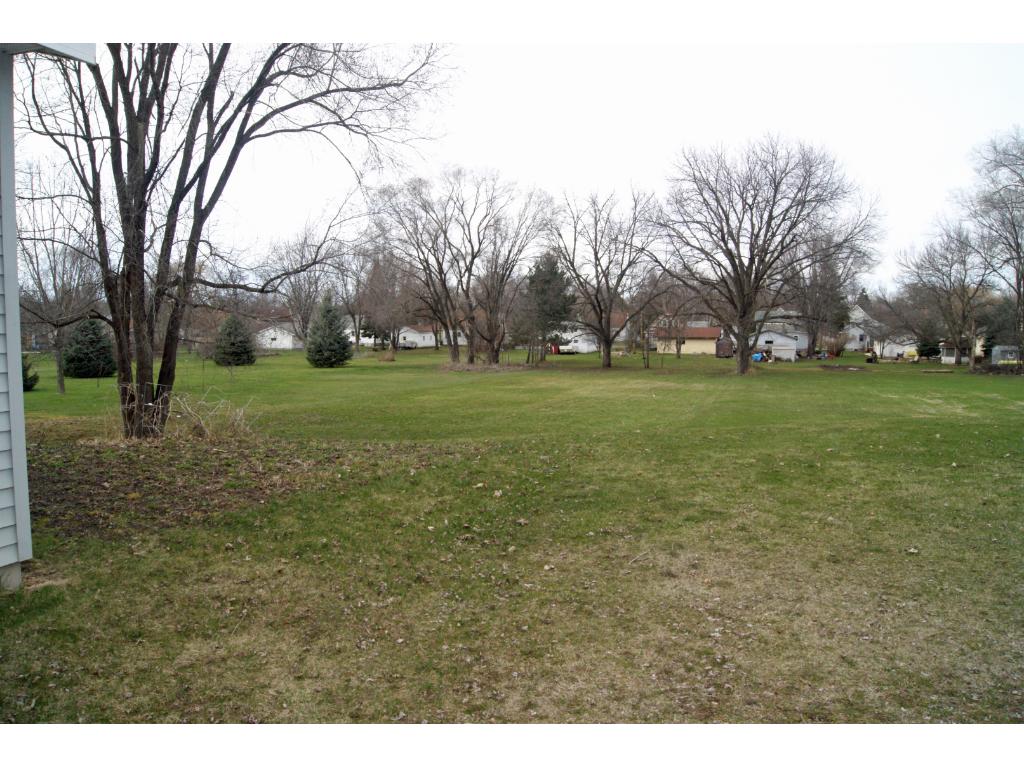 1028 5th St NW, Faribault, MN 55021 photo 15