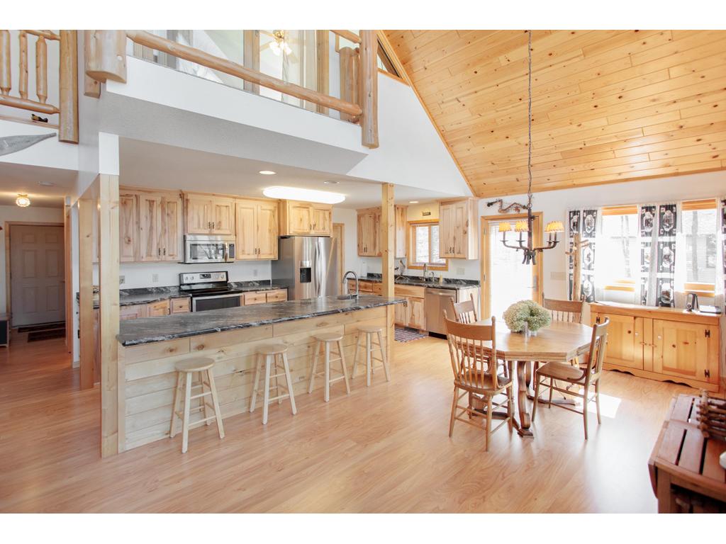 2073 Peninsula Rd NE, Outing, MN 56662 photo 4