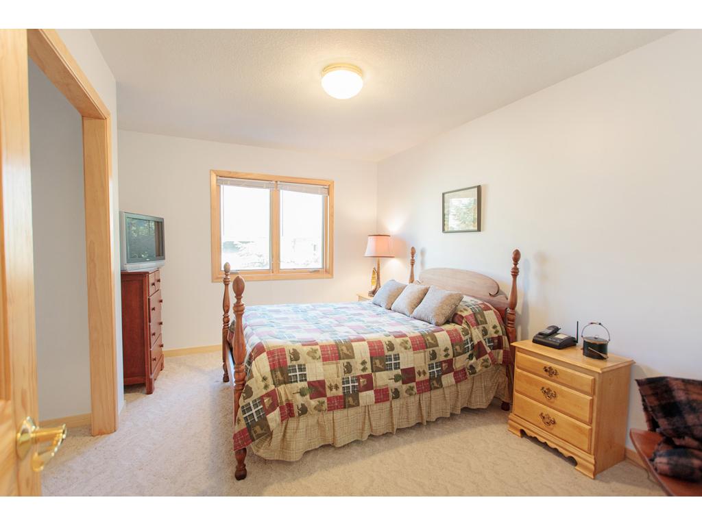 2073 Peninsula Rd NE, Outing, MN 56662 photo 8