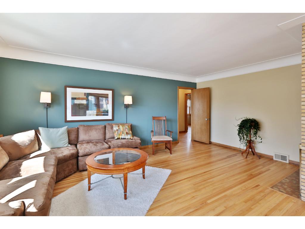 740 E 59th St, Minneapolis, MN 55417 photo 4